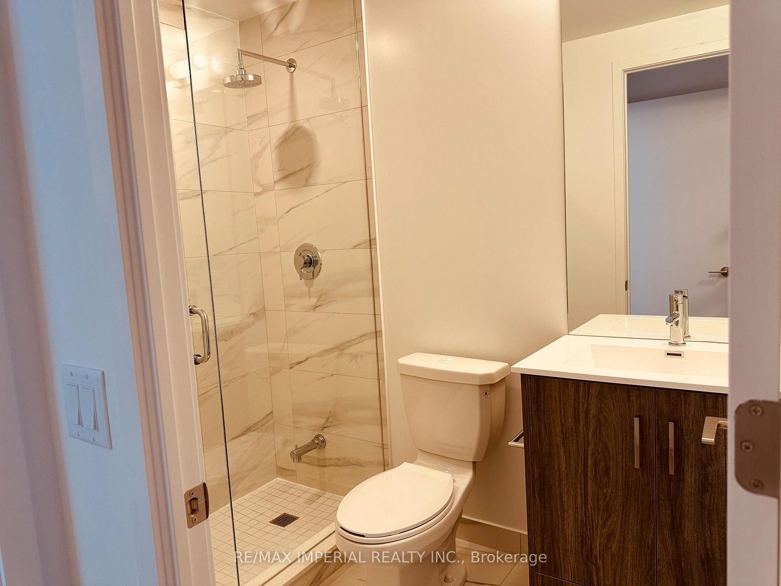 Condo for lease at 2106-180 Front Street, Toronto, Ontario, M5A 0A9 - Moss Park - MLS: C12929056