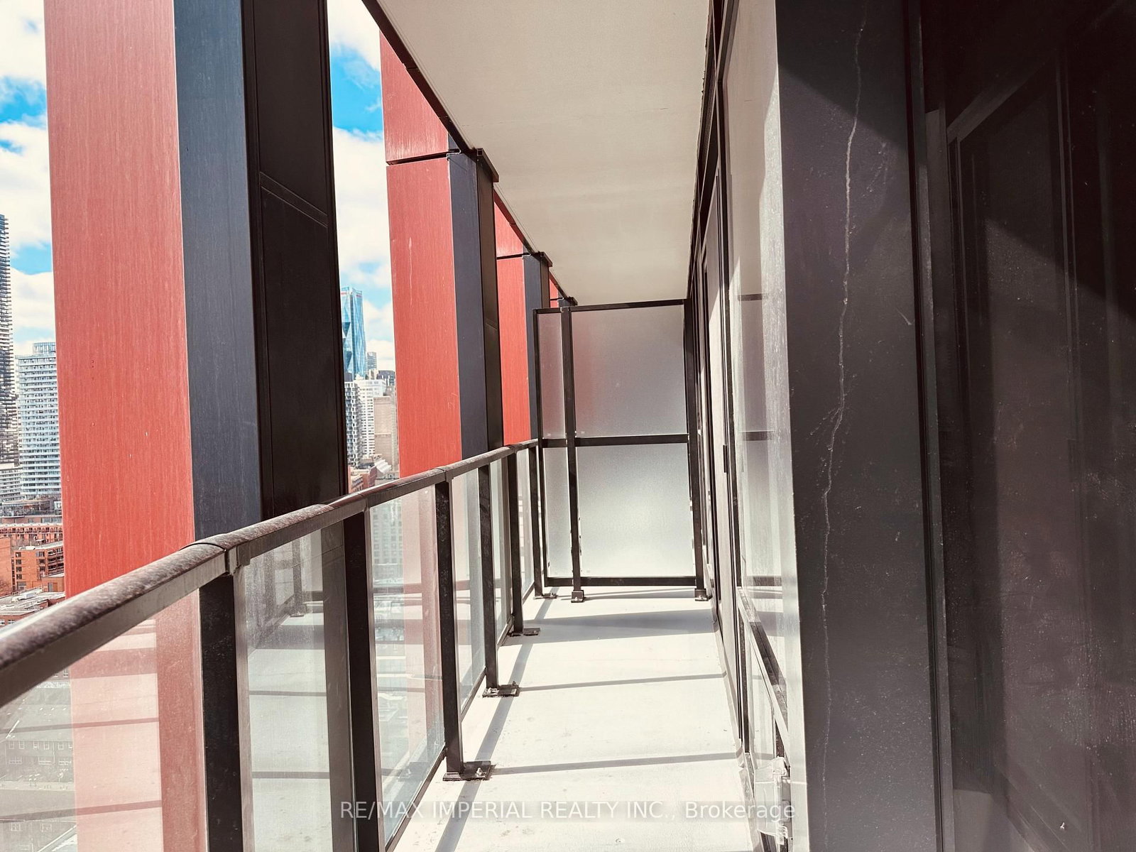 Condo for lease at 2106-180 Front Street, Toronto, Ontario, M5A 0A9 - Moss Park - MLS: C12929056