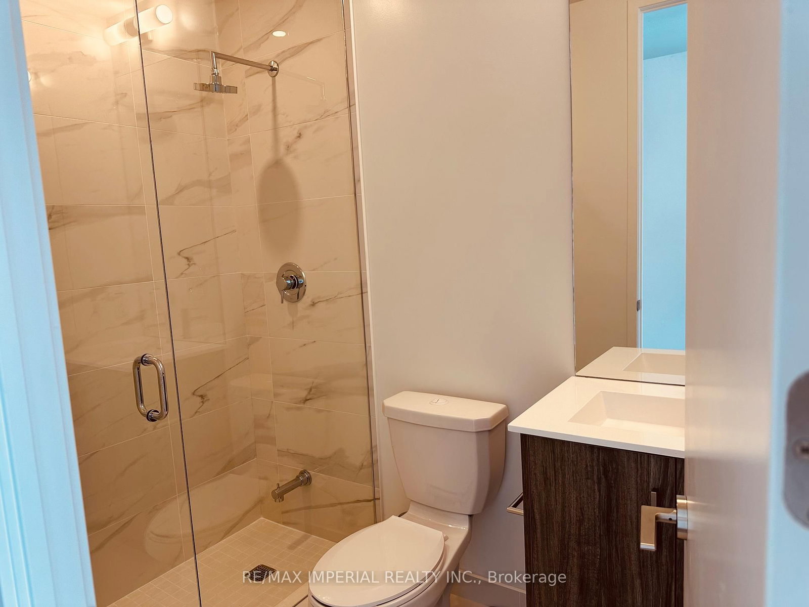 Condo for lease at 2506-180 Front Street, Toronto, Ontario, M5A 0A9 - Moss Park - MLS: C12929090