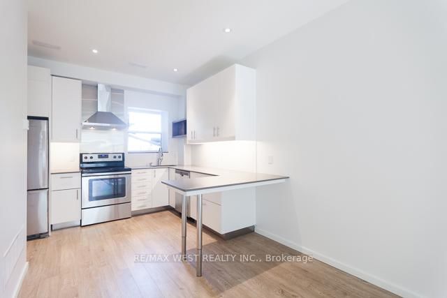 A - 1118 Queen St W, Toronto, M6J 1H9 | Image 2