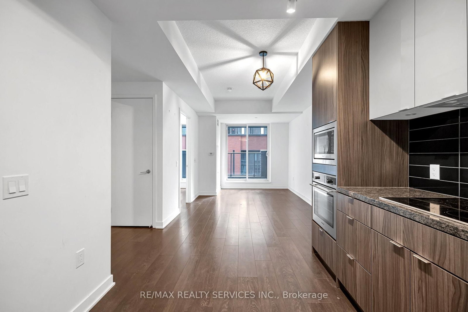 Condo for sale at 915-115 Blue Jays Way, Toronto, Ontario, M5V 0N4 - Waterfront Communities C1 - MLS: C12929442