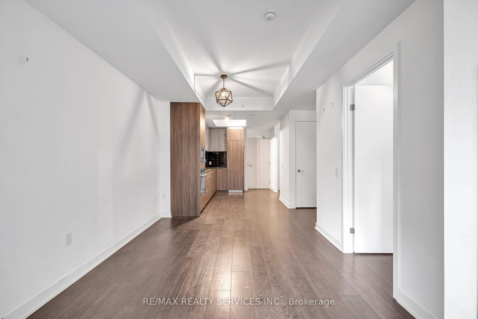 Condo for sale at 915-115 Blue Jays Way, Toronto, Ontario, M5V 0N4 - Waterfront Communities C1 - MLS: C12929442