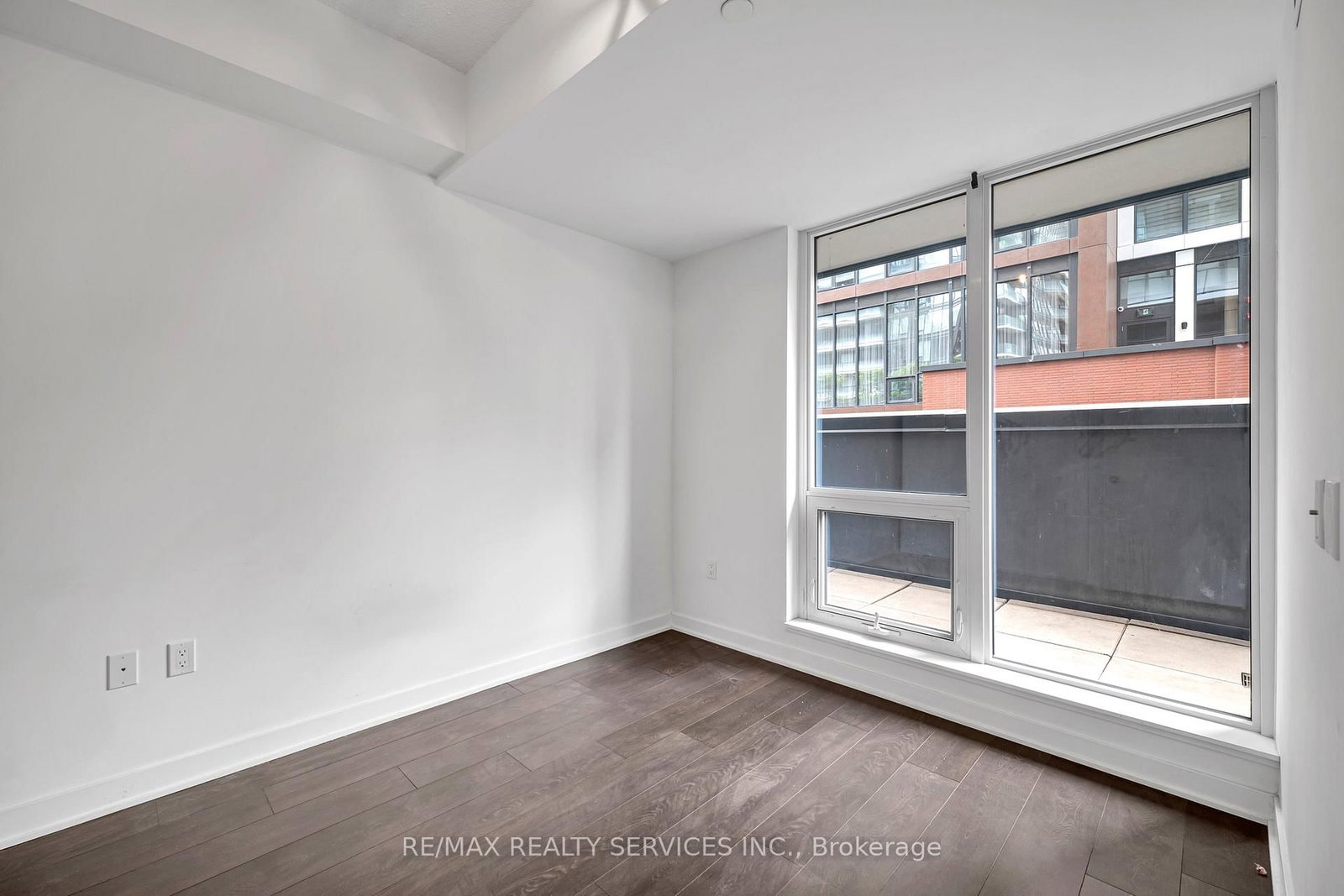 Condo for sale at 915-115 Blue Jays Way, Toronto, Ontario, M5V 0N4 - Waterfront Communities C1 - MLS: C12929442