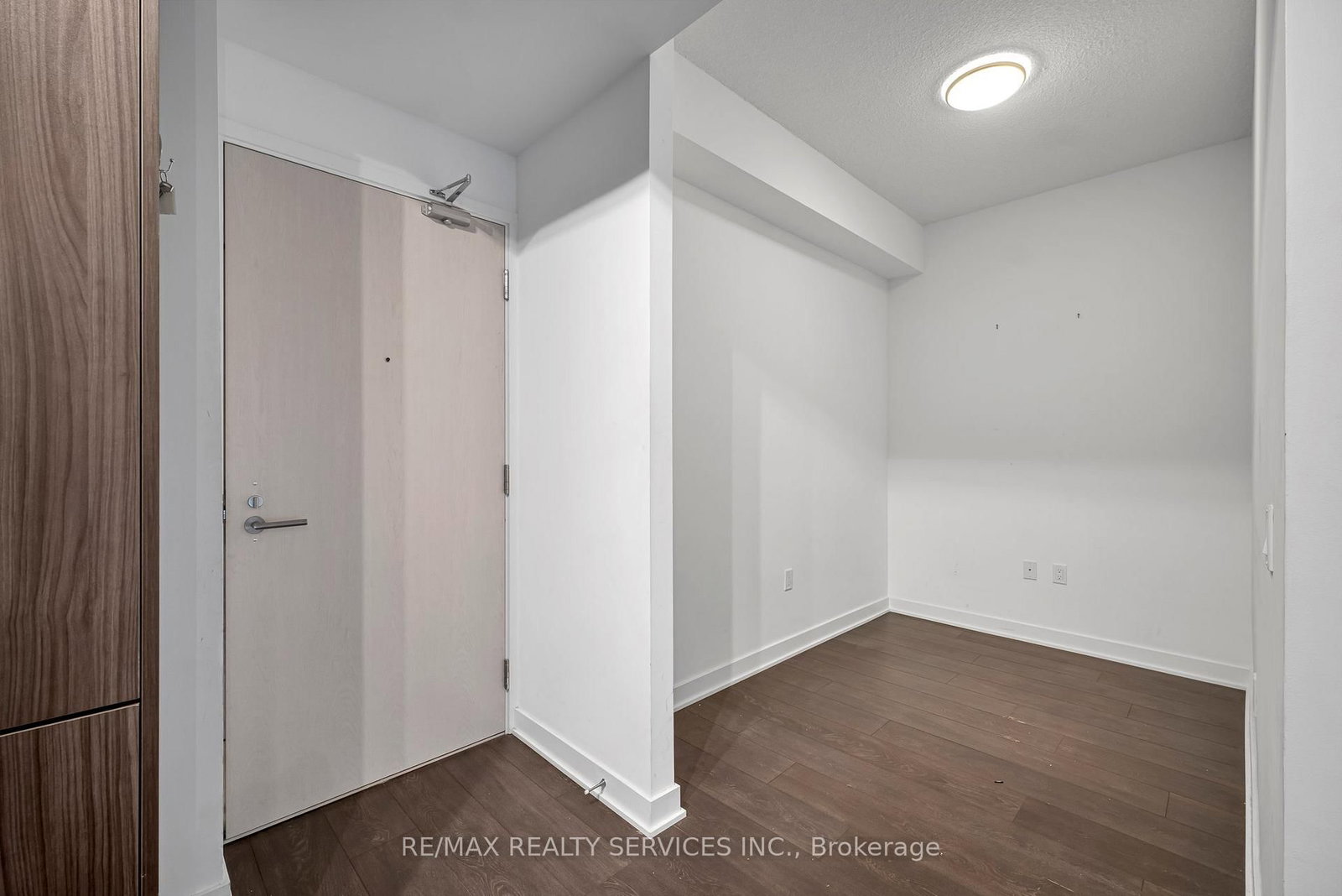 Condo for sale at 915-115 Blue Jays Way, Toronto, Ontario, M5V 0N4 - Waterfront Communities C1 - MLS: C12929442