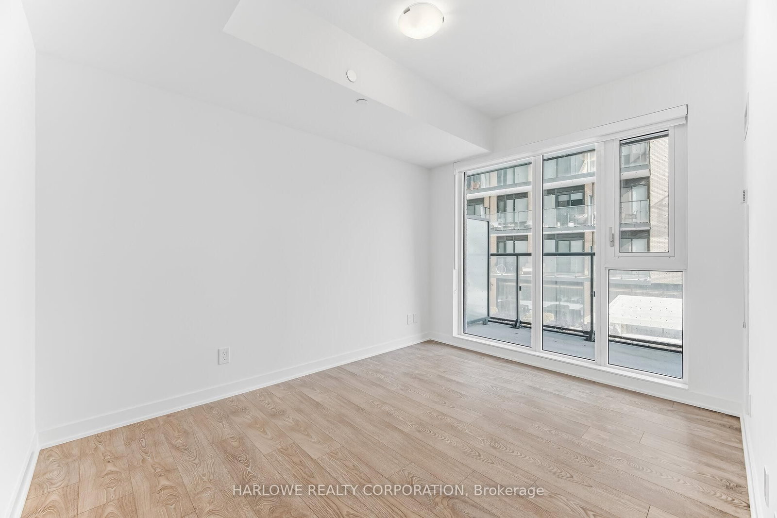 Condo for sale at 333-543 Richmond Street, Toronto, Ontario, M5V 0W9 - Waterfront Communities C1 - MLS: C12929602