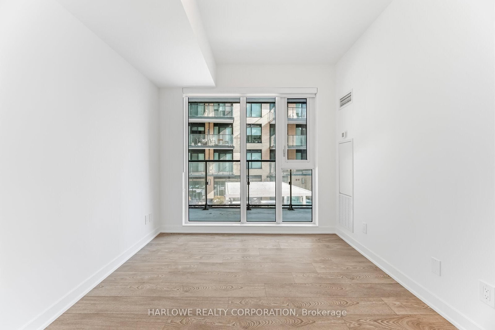 Condo for sale at 333-543 Richmond Street, Toronto, Ontario, M5V 0W9 - Waterfront Communities C1 - MLS: C12929602