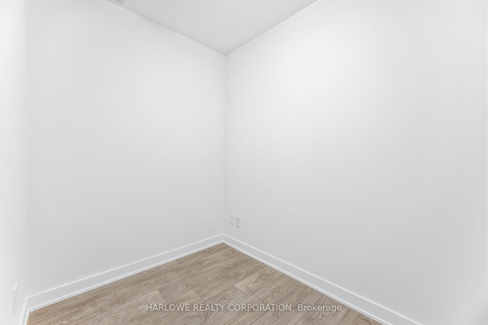 Condo for sale at 333-543 Richmond Street, Toronto, Ontario, M5V 0W9 - Waterfront Communities C1 - MLS: C12929602