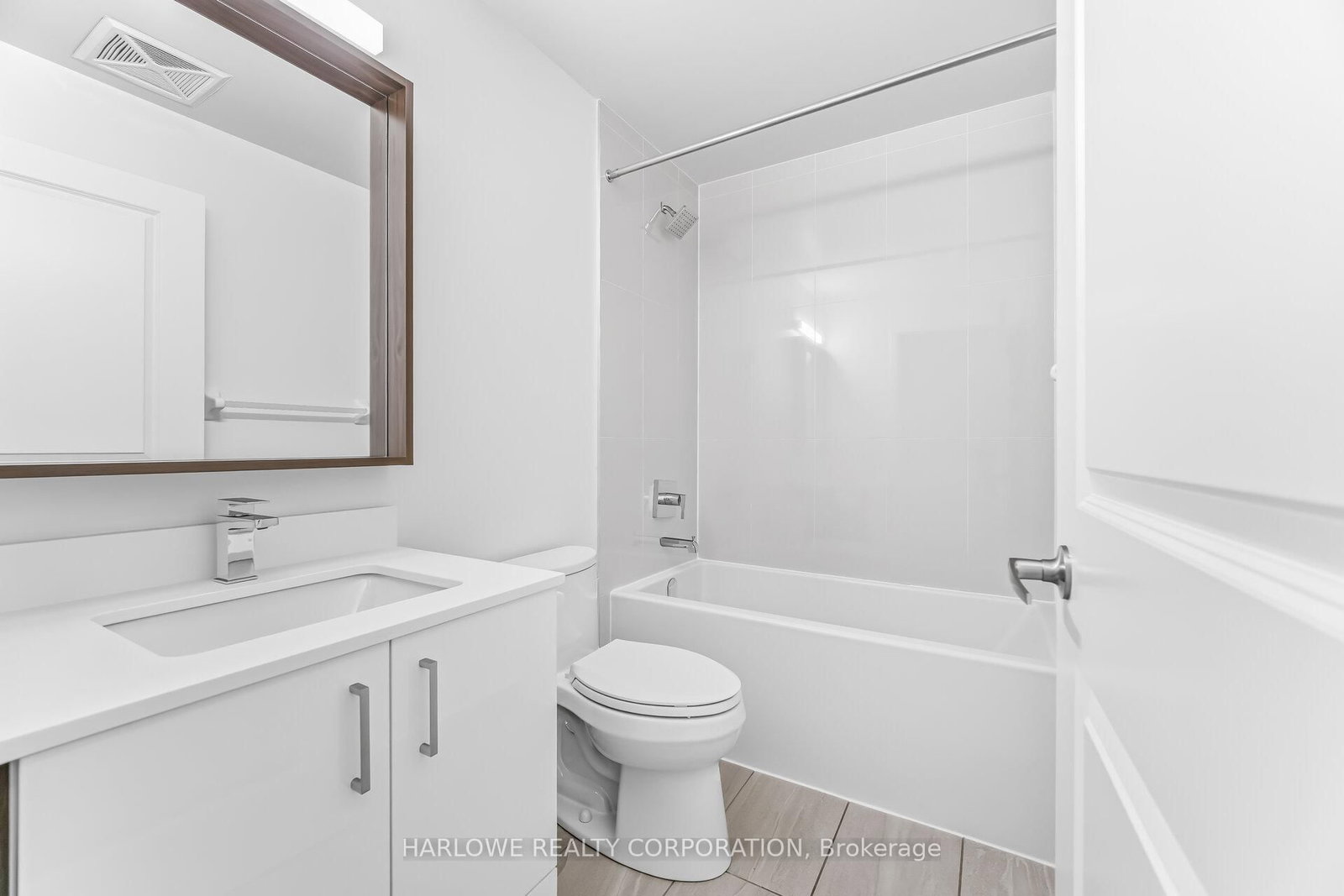 Condo for sale at 333-543 Richmond Street, Toronto, Ontario, M5V 0W9 - Waterfront Communities C1 - MLS: C12929602