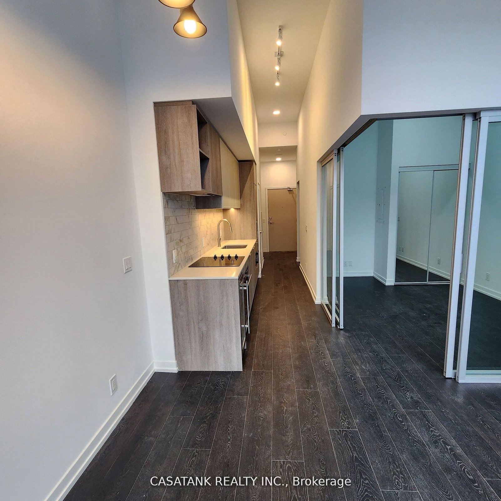 2020 Bathurst Street, Unit 218 - Photo 10