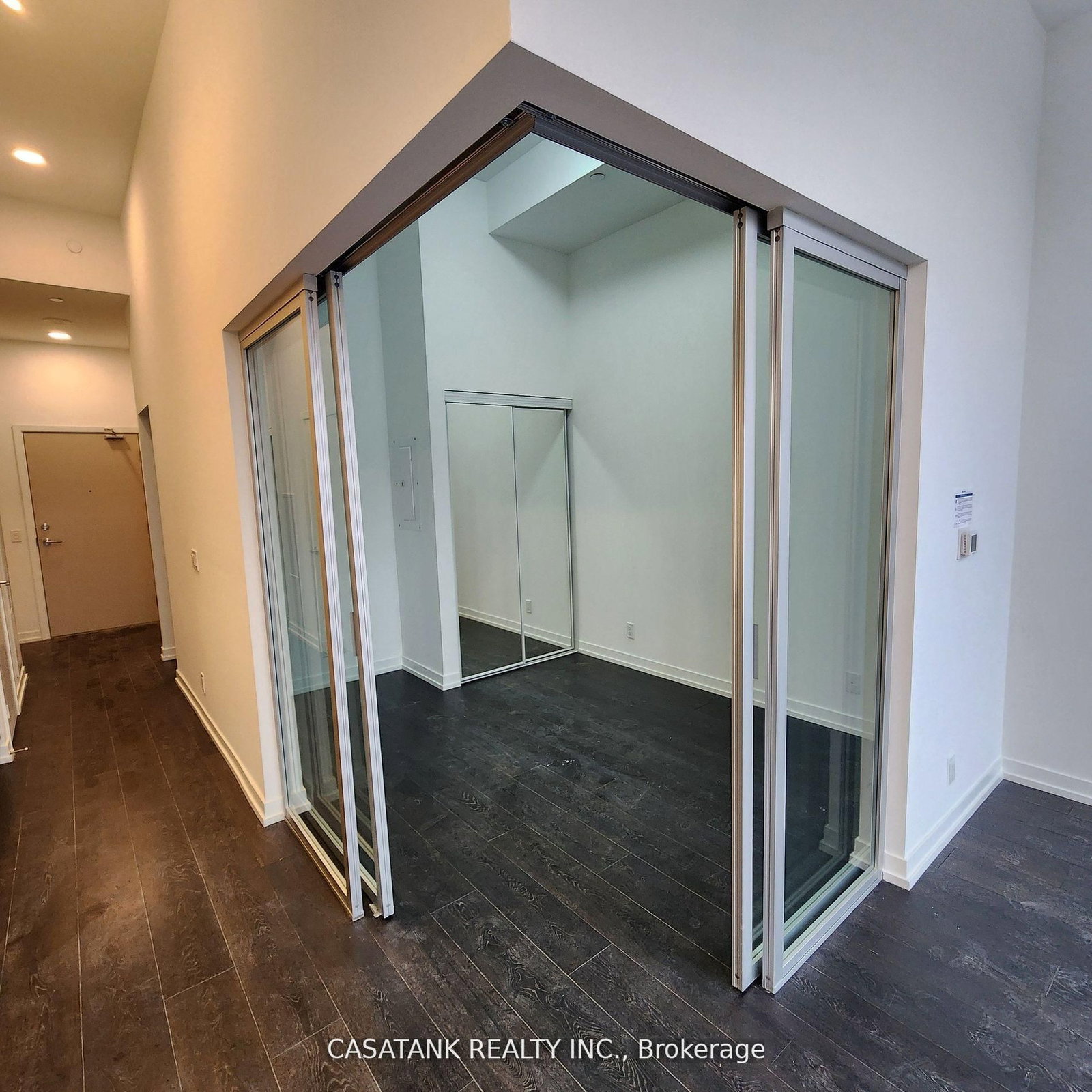 2020 Bathurst Street, Unit 218 - Photo 6