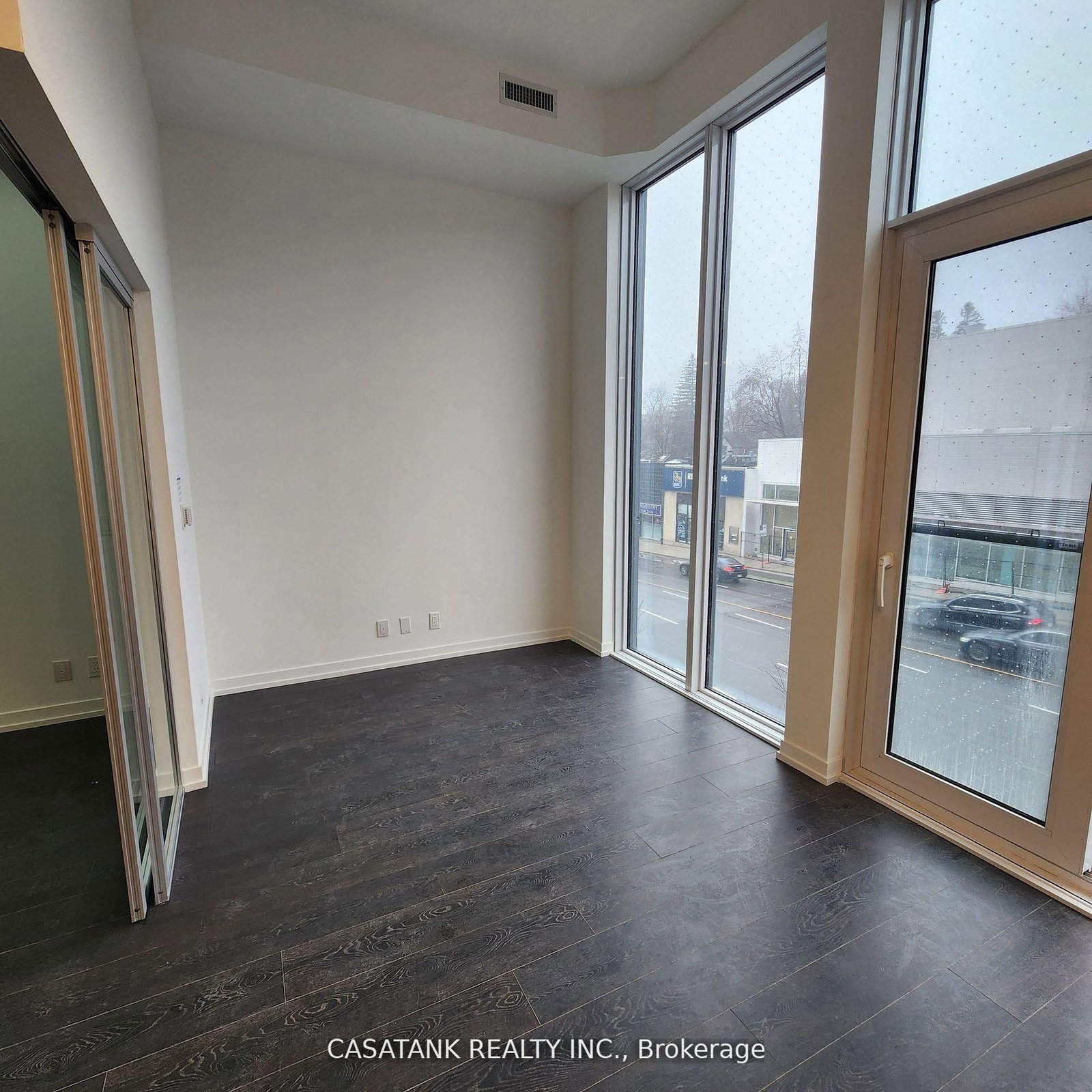 2020 Bathurst Street, Unit 218 - Photo 9