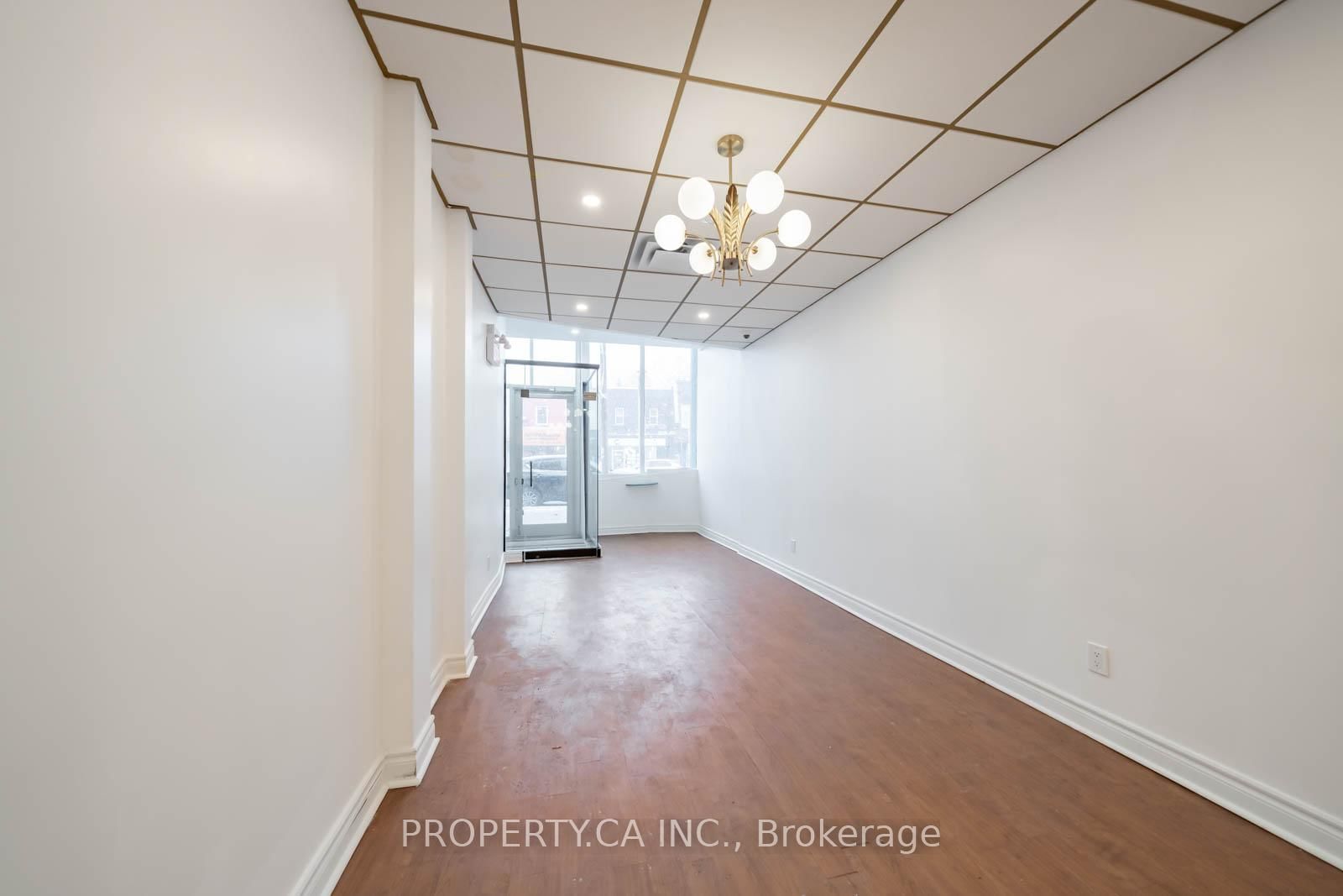 2657 Yonge Street, Unit Main - Photo 6
