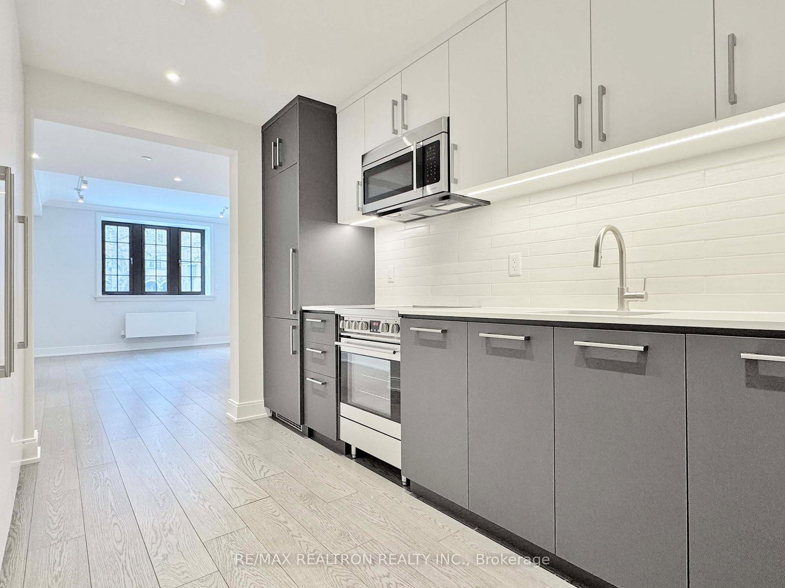 2 Clarendon Avenue, Unit 105 - Photo 5