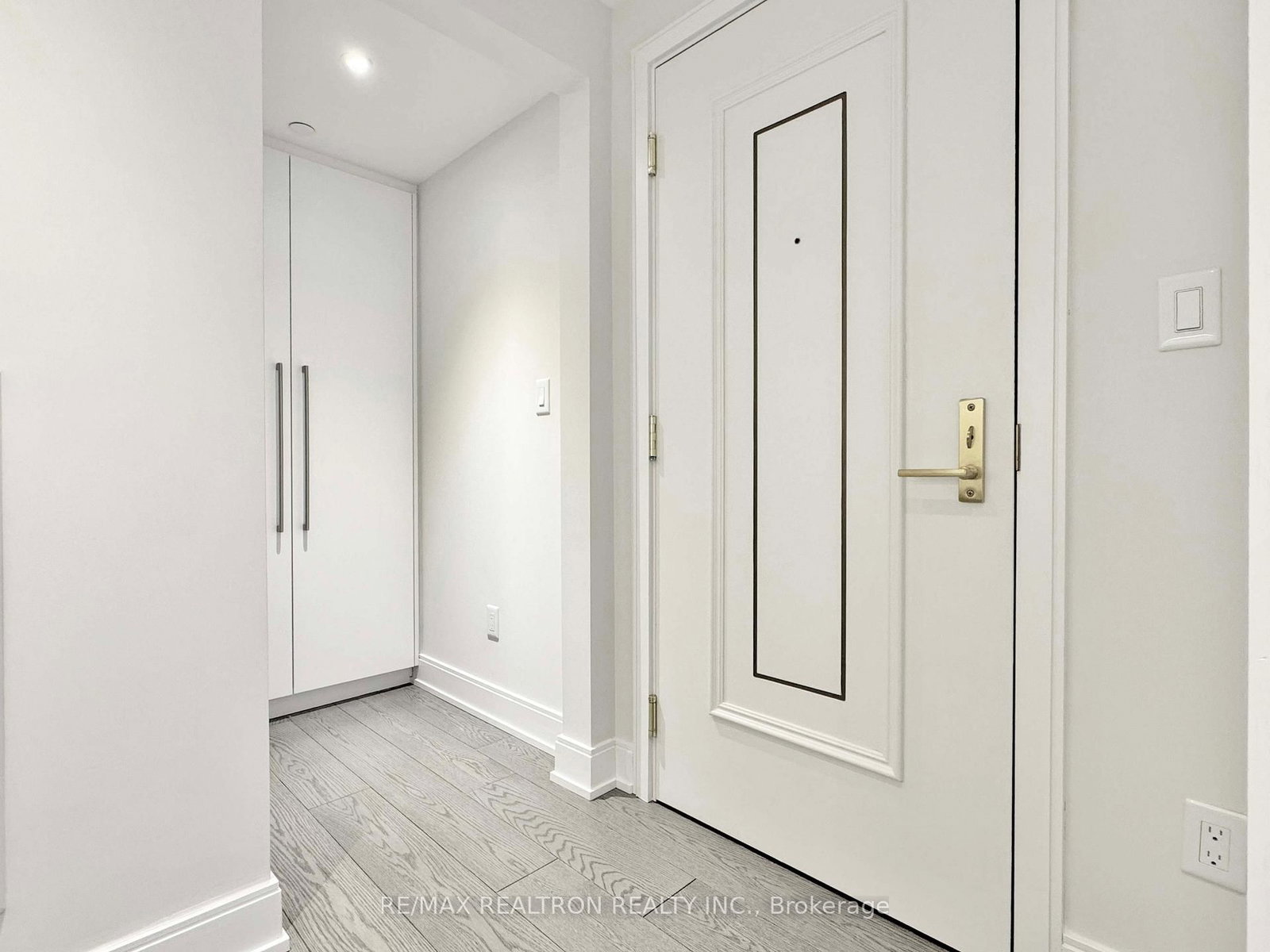 2 Clarendon Avenue, Unit 105 - Photo 6