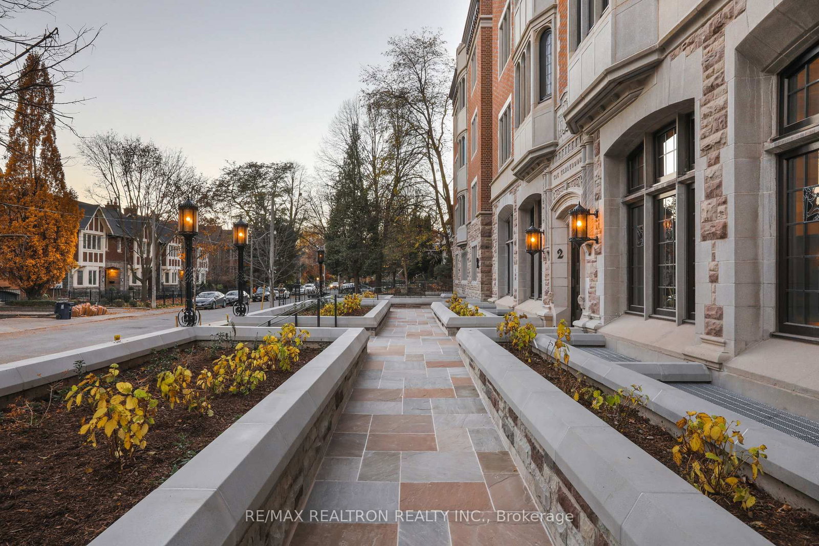 2 Clarendon Avenue, Unit 105 - Photo 8