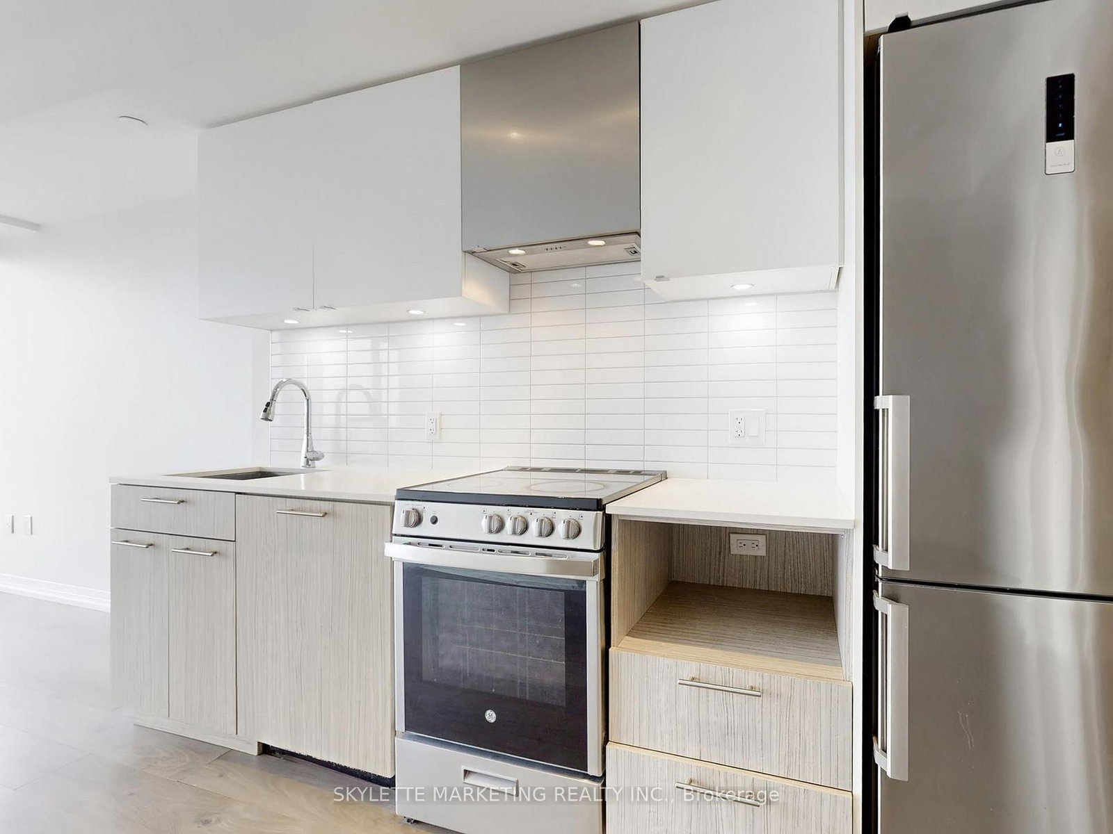 Condo for sale at 4014-251 Jarvis Street, Toronto, Ontario, M5B 0C3 - Moss Park - MLS: C12930126