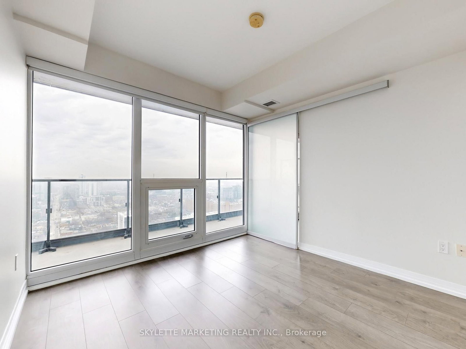 Condo for sale at 4014-251 Jarvis Street, Toronto, Ontario, M5B 0C3 - Moss Park - MLS: C12930126