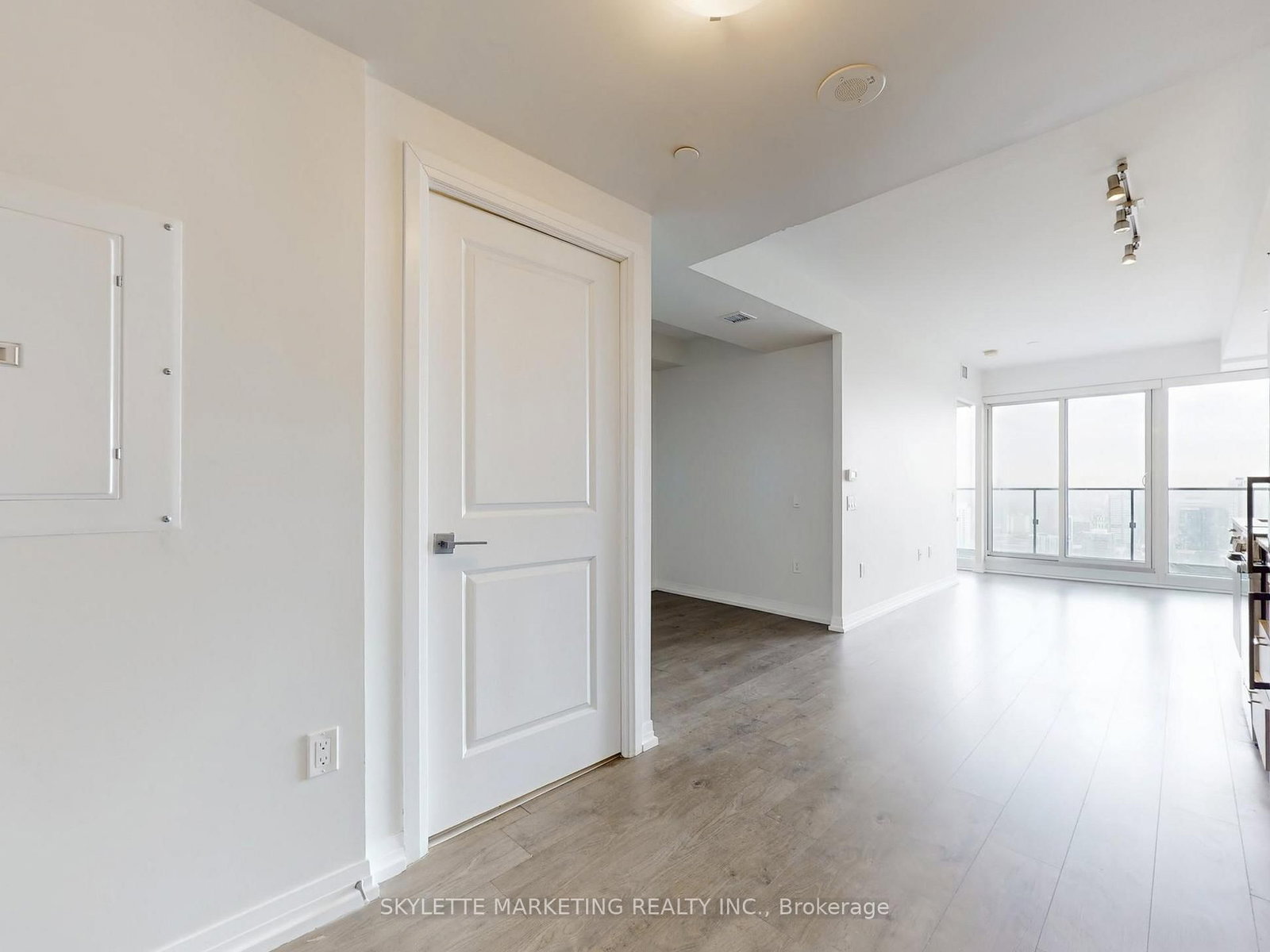 Condo for sale at 4014-251 Jarvis Street, Toronto, Ontario, M5B 0C3 - Moss Park - MLS: C12930126