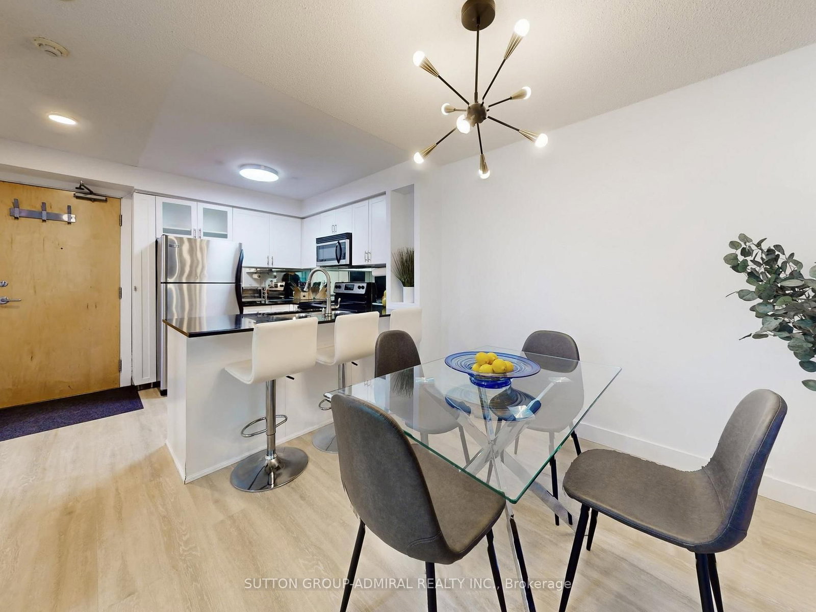 Condo for sale at 1005-212 Eglinton Avenue, Toronto, Ontario, M4P 1K2 - Mount Pleasant East - MLS: C12931064