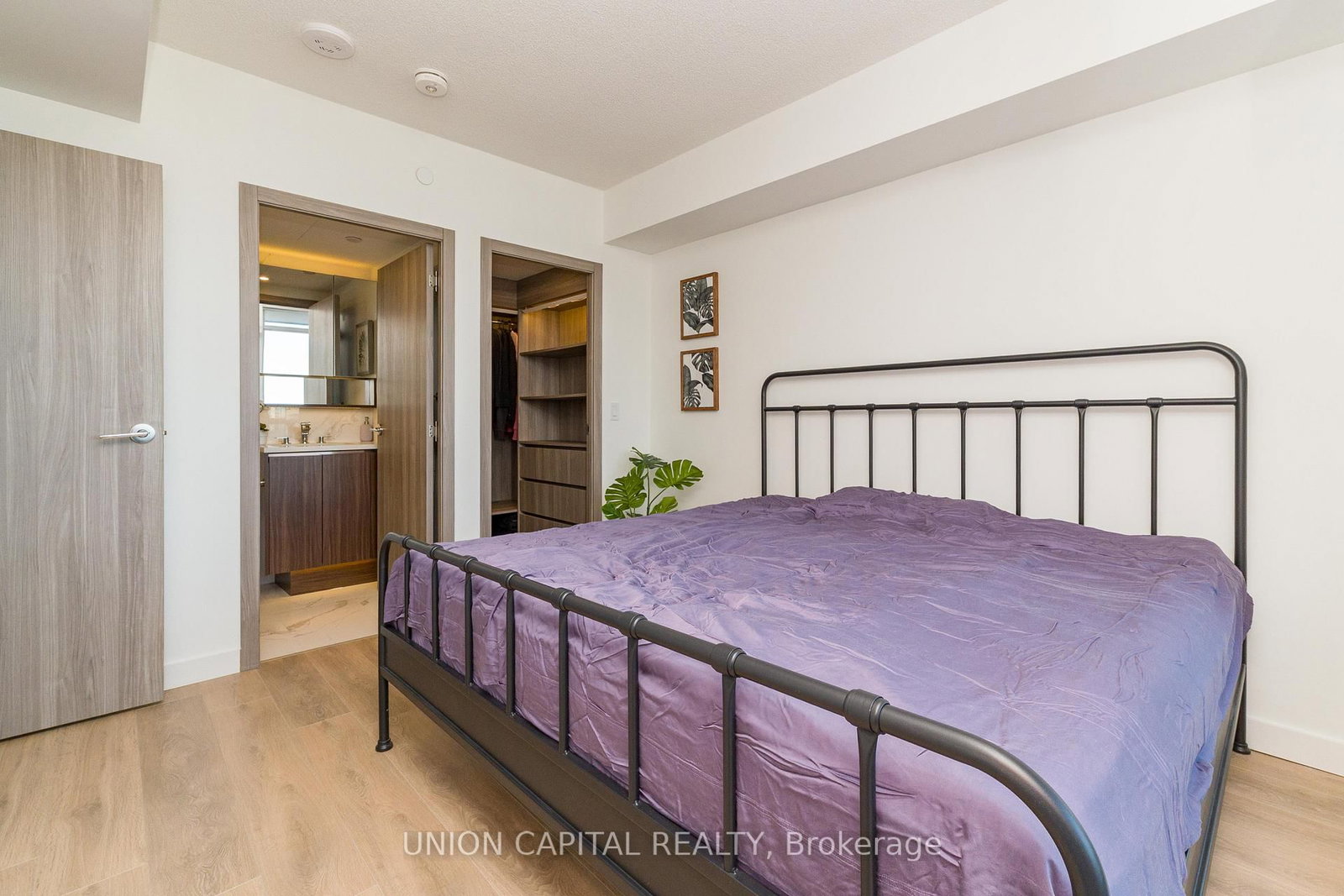 Condo for sale at 4502-38 Widmer Street, Toronto, Ontario, M5V 0P7 - Waterfront Communities C1 - MLS: C12931176