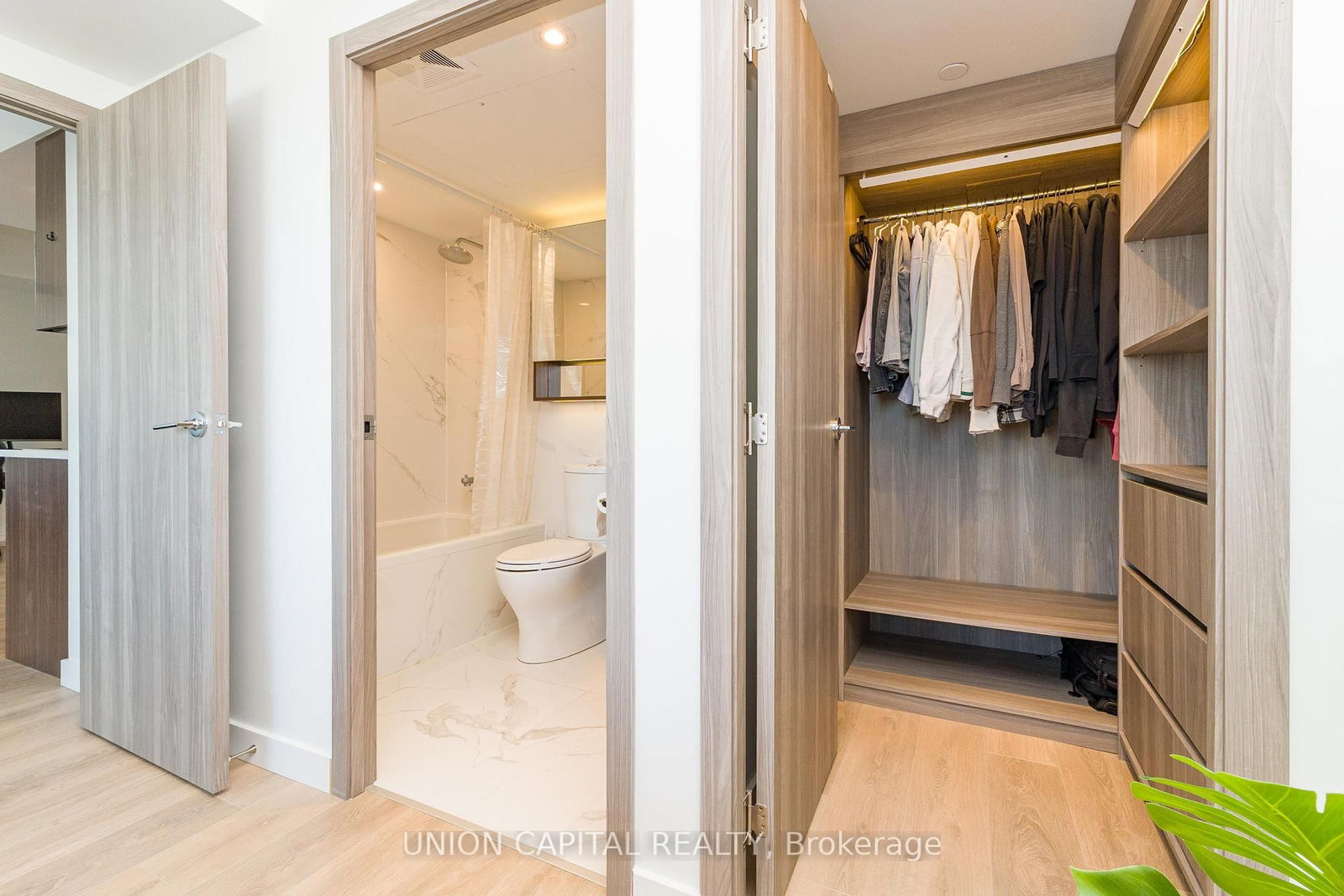 Condo for sale at 4502-38 Widmer Street, Toronto, Ontario, M5V 0P7 - Waterfront Communities C1 - MLS: C12931176