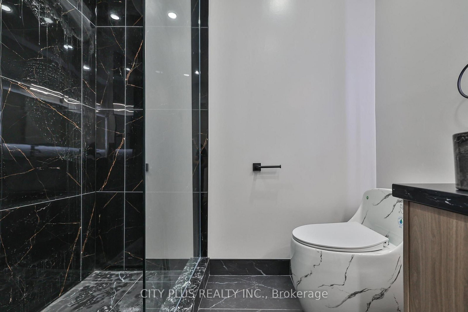 Semi-Detached House for sale at 23 Reiber Crescent, Toronto, Ontario, M2H 1C3 - Bayview Woods-Steeles - MLS: C12931336