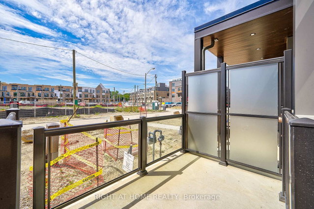 80 Green Gardens Boulevard