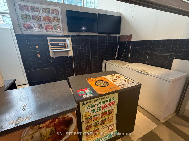 139 - 4750 Yonge St, Toronto, M2N 5M6 | Image 2