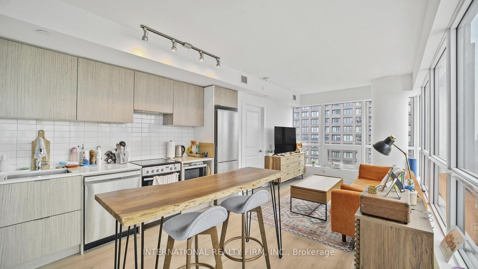 395 Bloor Street E, Unit 4602