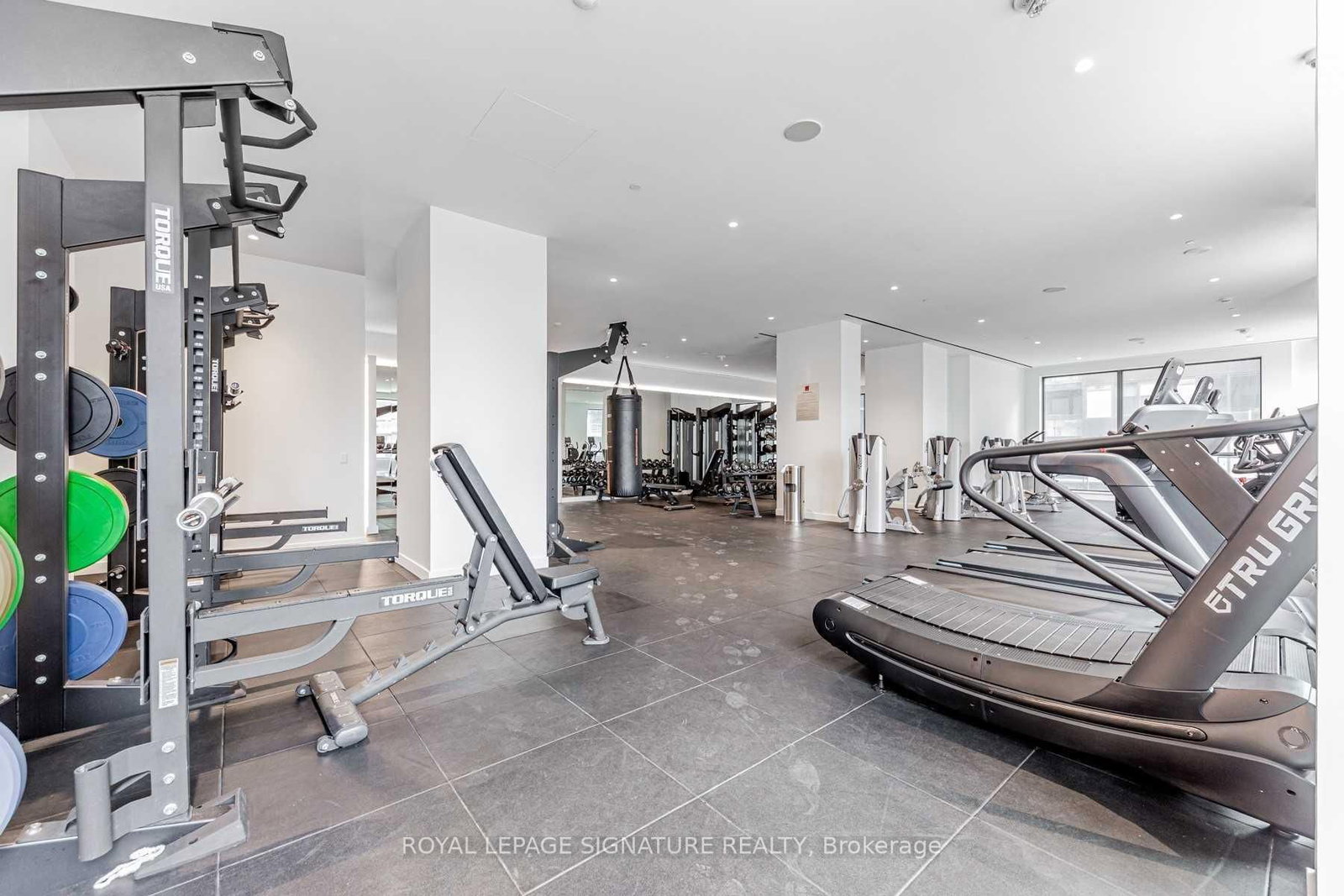 Condo for sale at 308-39 Roehampton Avenue, Toronto, Ontario, M4P 0G1 - Mount Pleasant West - MLS: C12933002