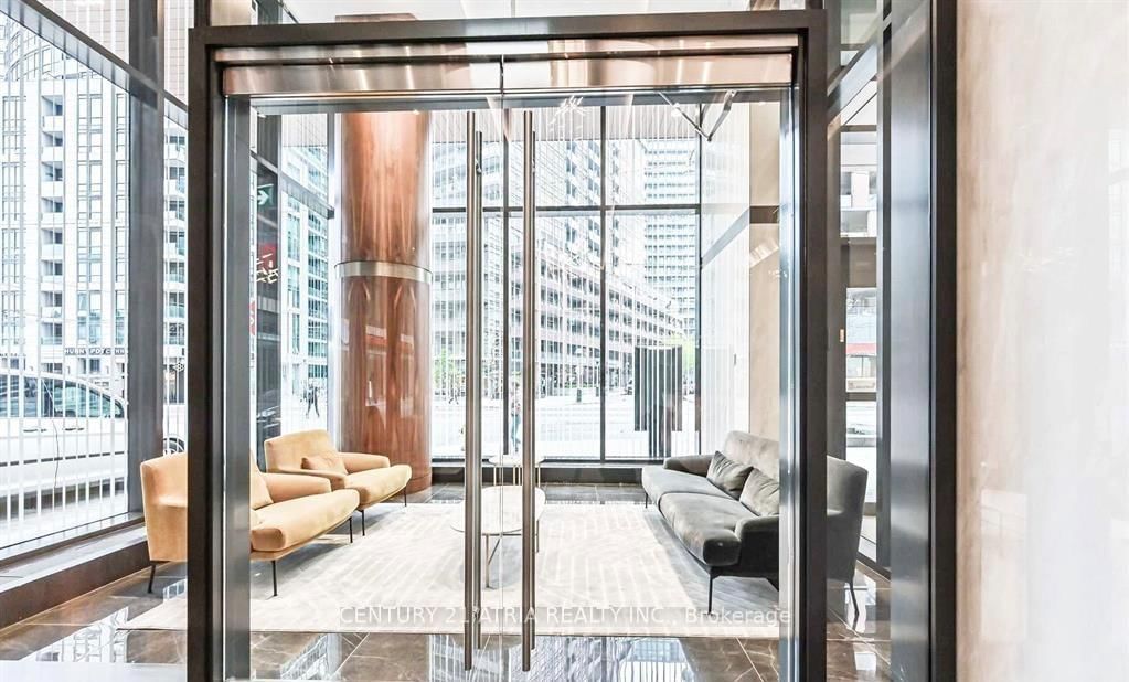 Condo for lease at 1802-19 Bathurst Street, Toronto, Ontario, M5V 0N2 - Waterfront Communities C1 - MLS: C12933030