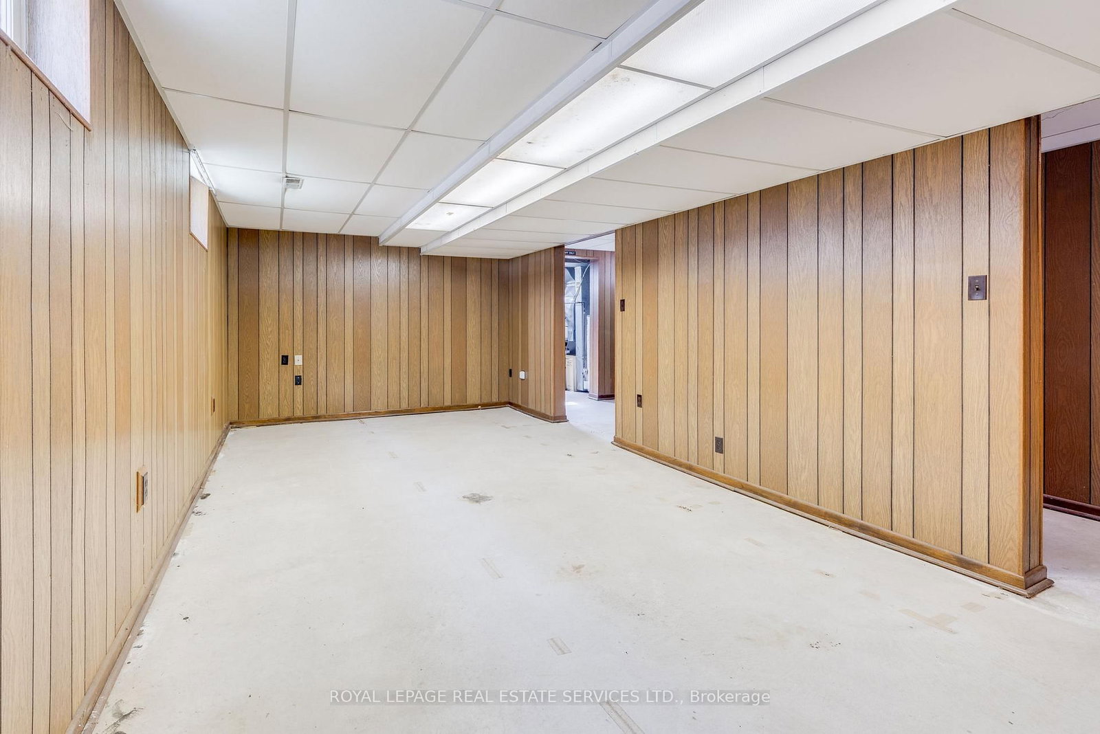 29 Doverwood Court • Toronto, ON photo 27