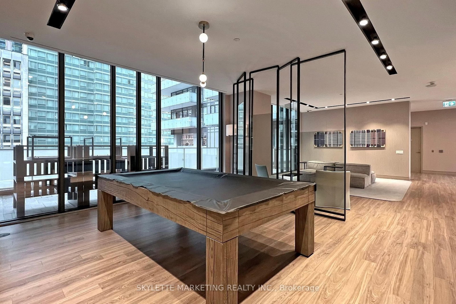 25 Richmond Street E, Unit 419 - Photo 37