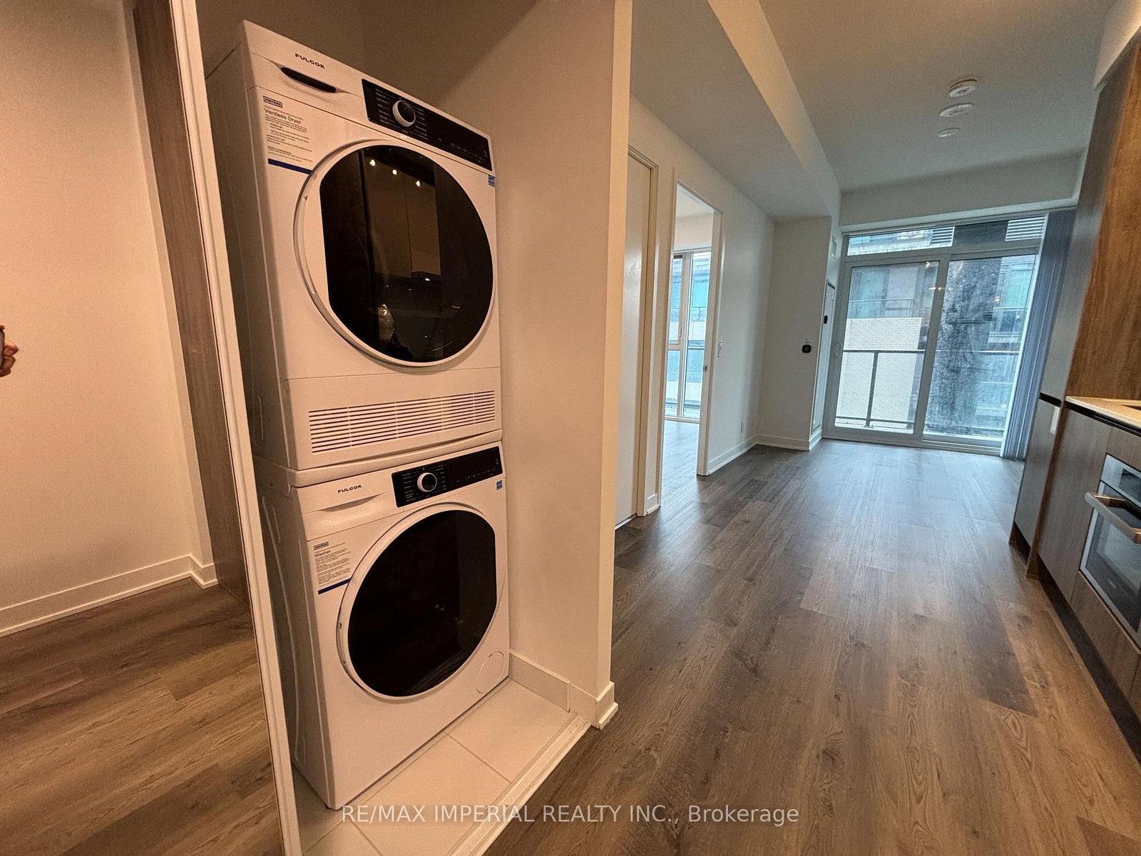 180 Front Street E, Unit 1815 - Photo 10