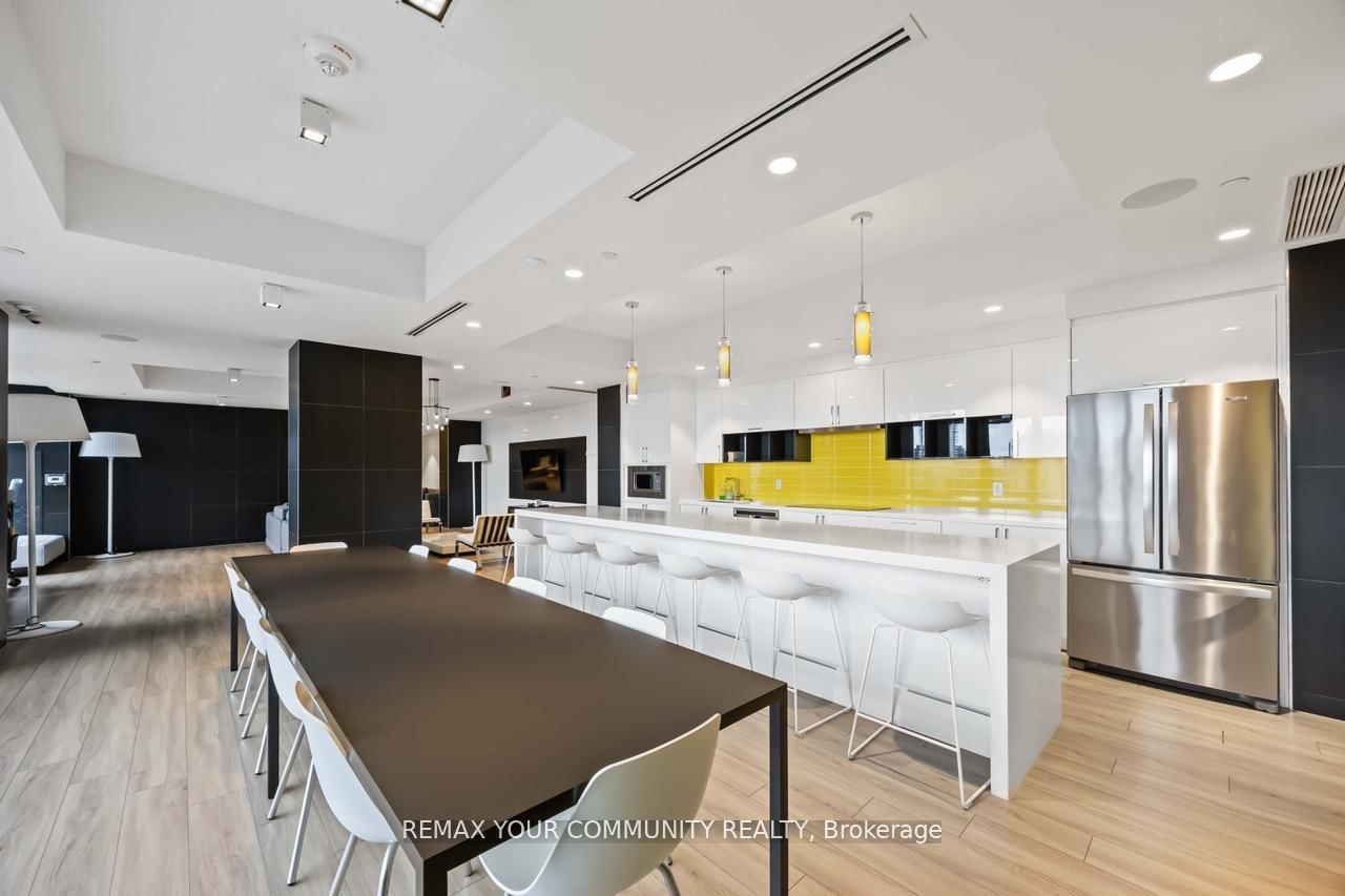 Condo for sale at 608-158 Front Street, Toronto, Ontario, M5A 0K9 - Moss Park - MLS: C12933442