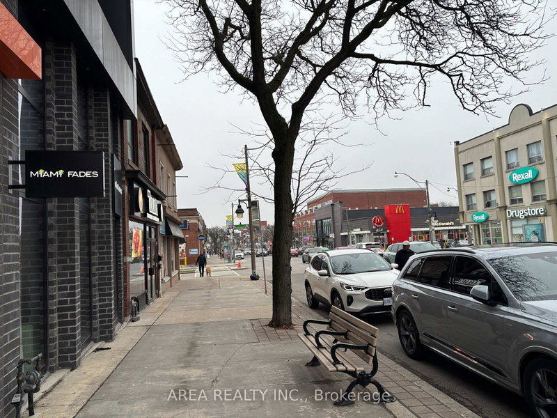 3429 Yonge St, Toronto, M4N 2N1 | Image 2