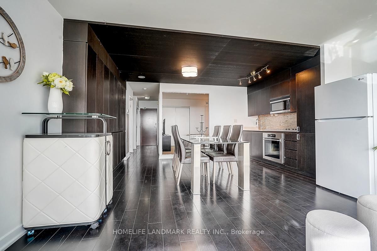 Condo for sale at 1007-10 Capreol Court, Toronto, Ontario, M5V 4A5 - Waterfront Communities C1 - MLS: C12934246