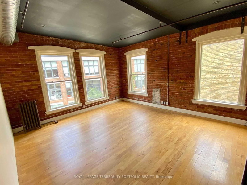 9 - 535 Queen St E, Toronto, M5A 1V1 | Image 2