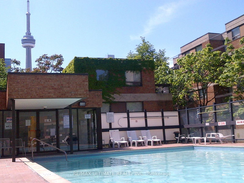 home for lease on 817-80 Saint Patrick Street