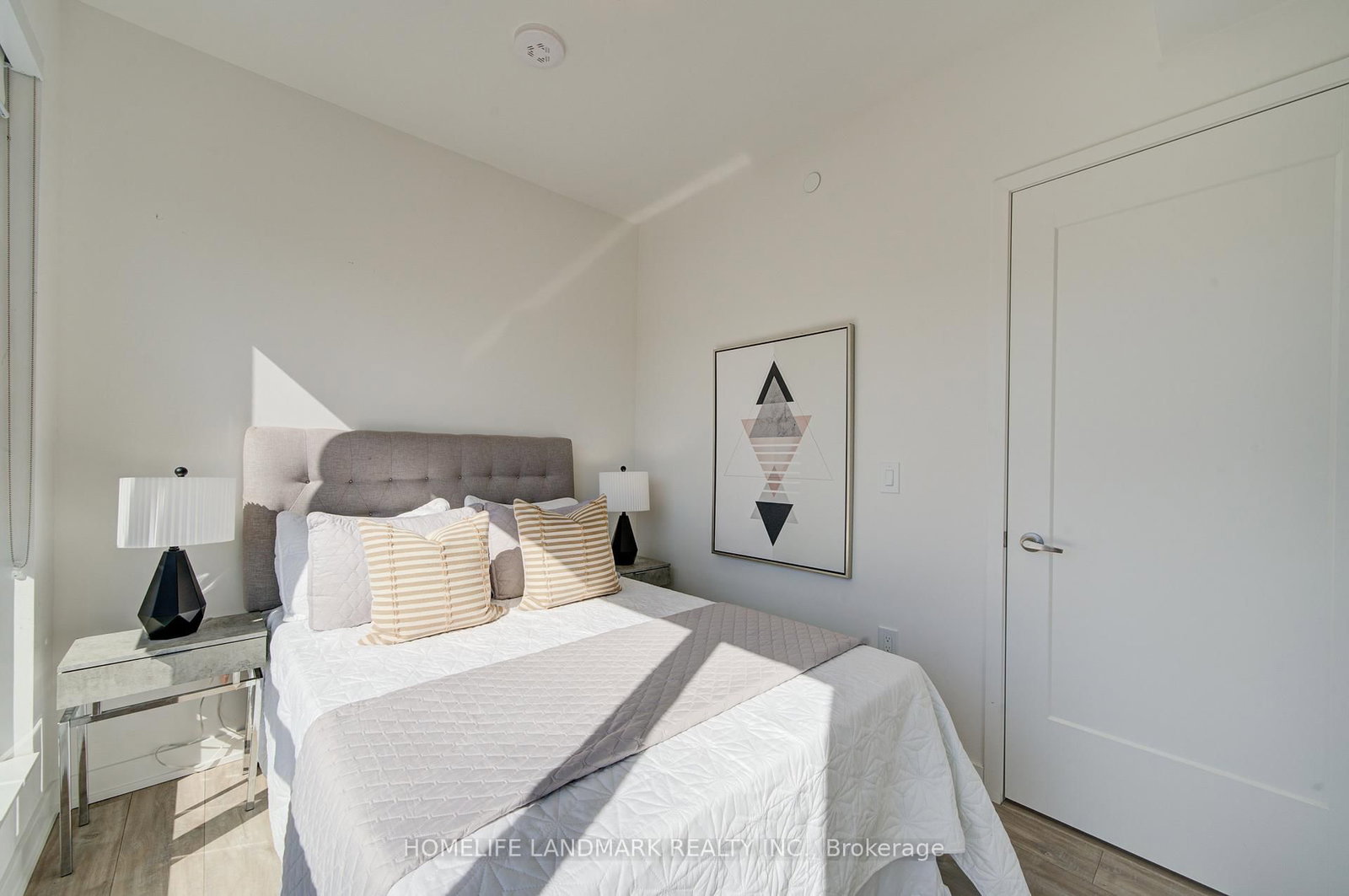 Condo for sale at 550 121 Lower Sherbourne Street, Toronto, Ontario, M5A 4J4 - Waterfront Communities C8 - MLS: C12934488