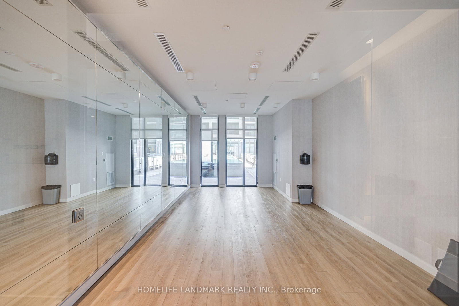 Condo for sale at 550 121 Lower Sherbourne Street, Toronto, Ontario, M5A 4J4 - Waterfront Communities C8 - MLS: C12934488