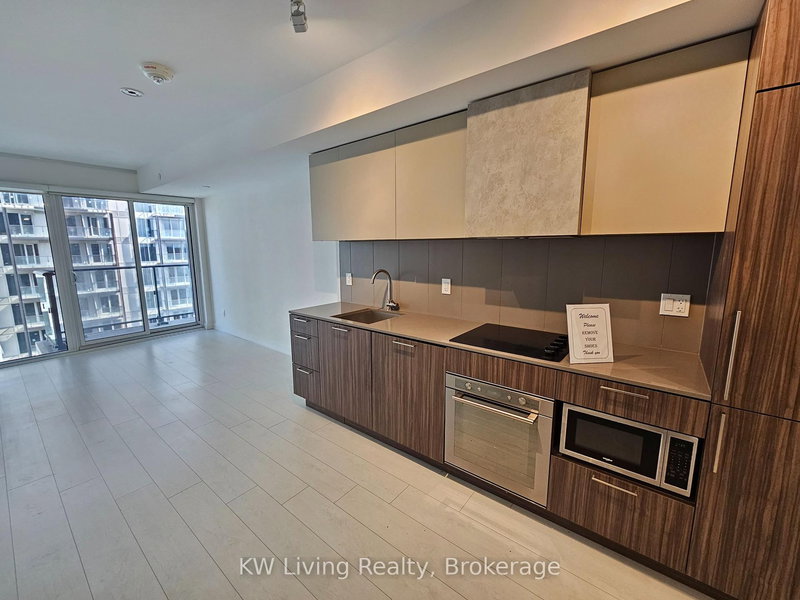 home for lease on 3103-19 Western Battery Road