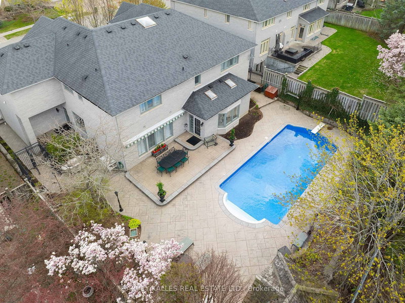 60 Bowan Crt, Toronto, M2K 3A7 | Image 2