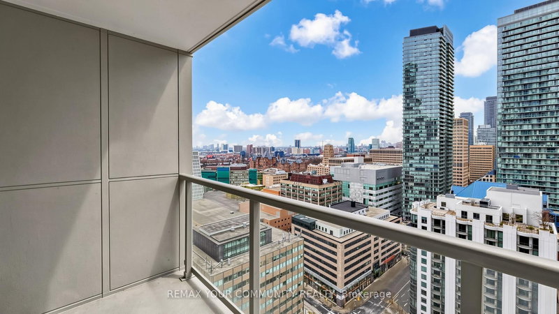 home for lease on 2701-763 Bay Street