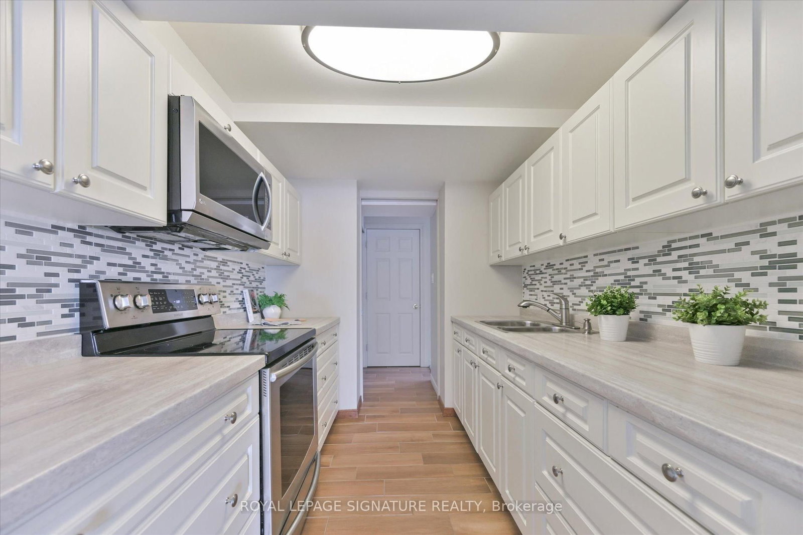 Listing Image 30