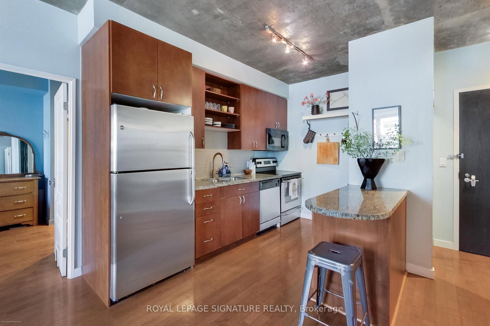 Condo for sale at 718-1005 King Street, Toronto, Ontario, M6K 3M8 - Niagara - MLS: C12935370