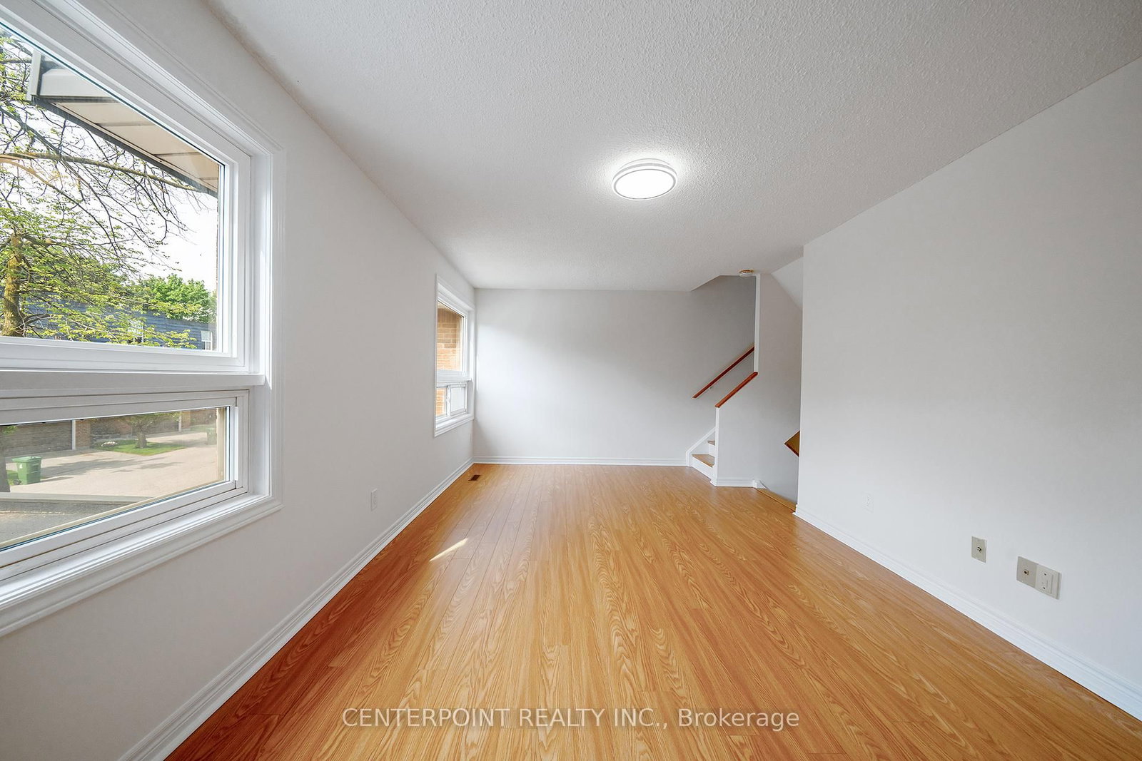 Townhouse for sale at 42 Sego Royal Way, Toronto, Ontario, M2H 1L5 - Hillcrest Village - MLS: C12935788