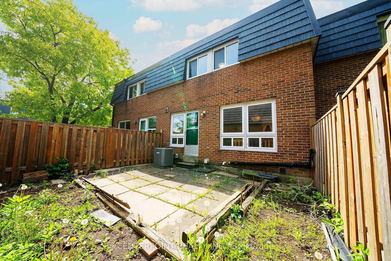 Townhouse for sale at 42 Sego Royal Way, Toronto, Ontario, M2H 1L5 - Hillcrest Village - MLS: C12935788