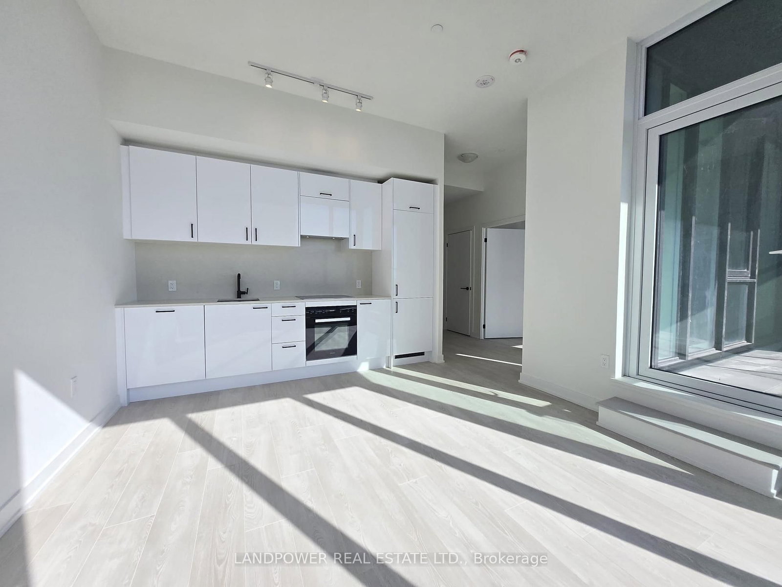Condo for lease at 2705-1 Quarrington Lane, Toronto, Ontario, M3C 0S4 - Banbury-Don Mills - MLS: C12936080