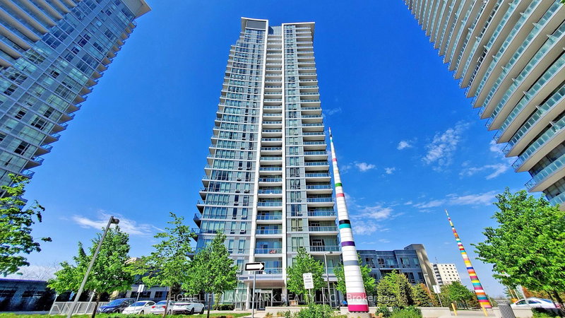 home for lease on 1507-66 Forest Manor Road